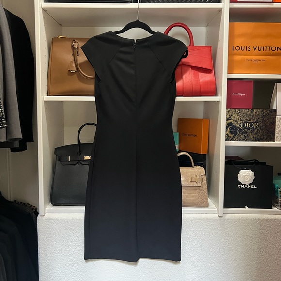 Classic Zara dress. - Picture 4 of 5